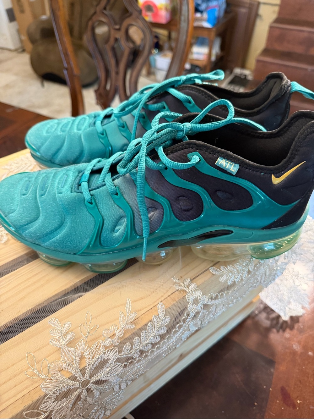 Nike Women’s Teal and Black Vapormax Plus with Gold Swoosh